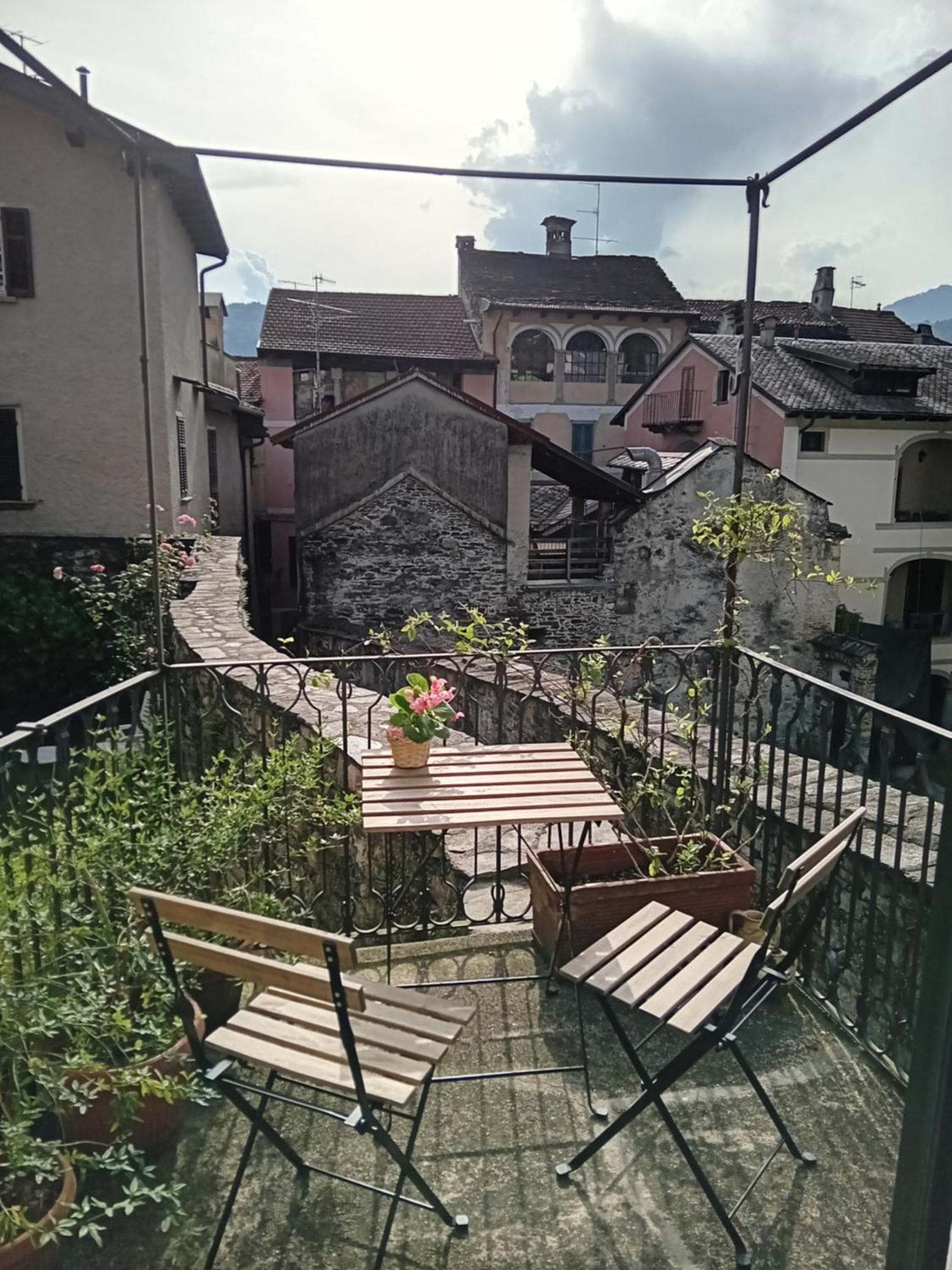 Casa Longhi Apartment Orta San Giulio Exterior foto